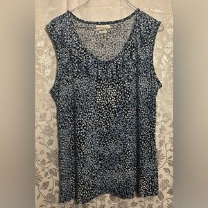Van Heusen Sleeveless Print Stretch Top-Blouse Size Medium.